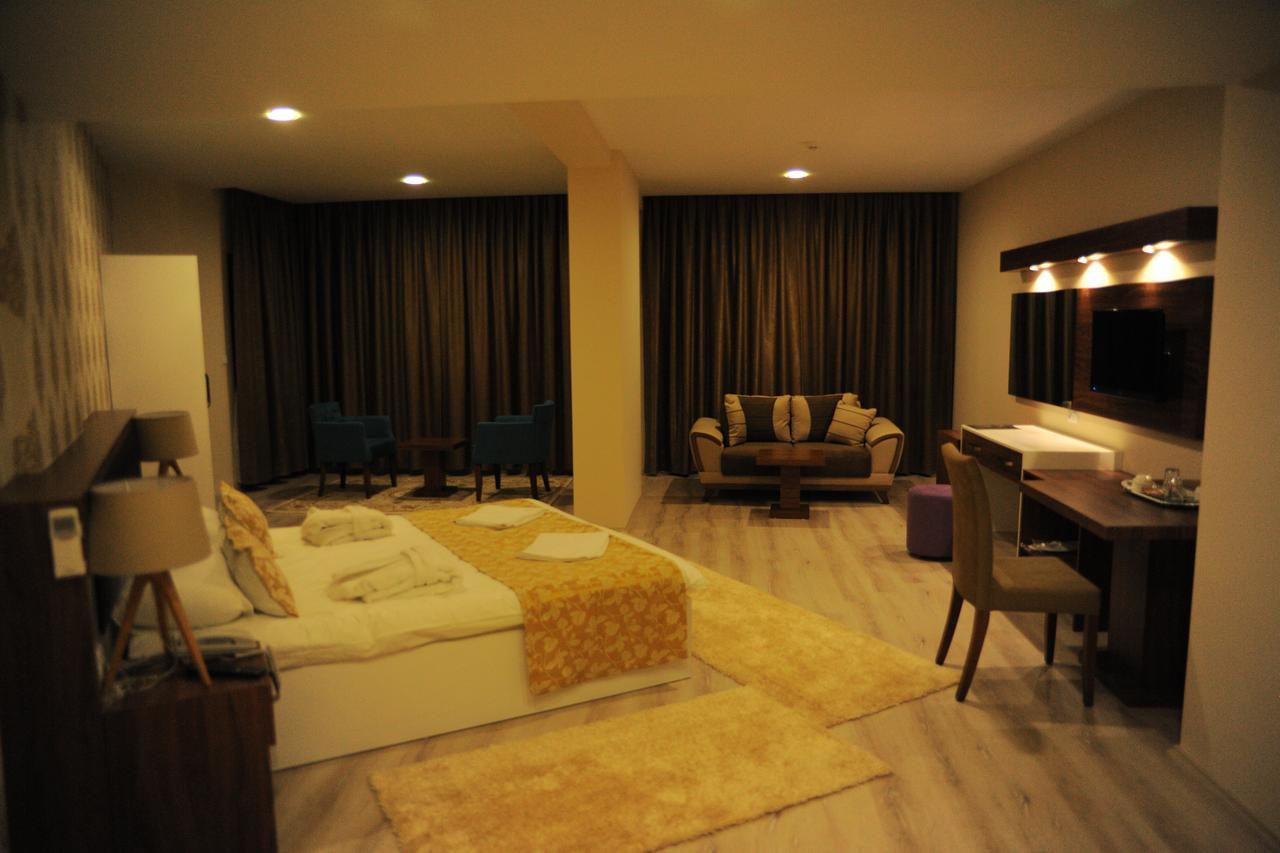 Maykon Hotel Civril  Room photo